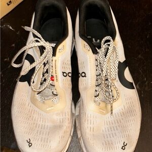 On Cloud Cloudmonster 2